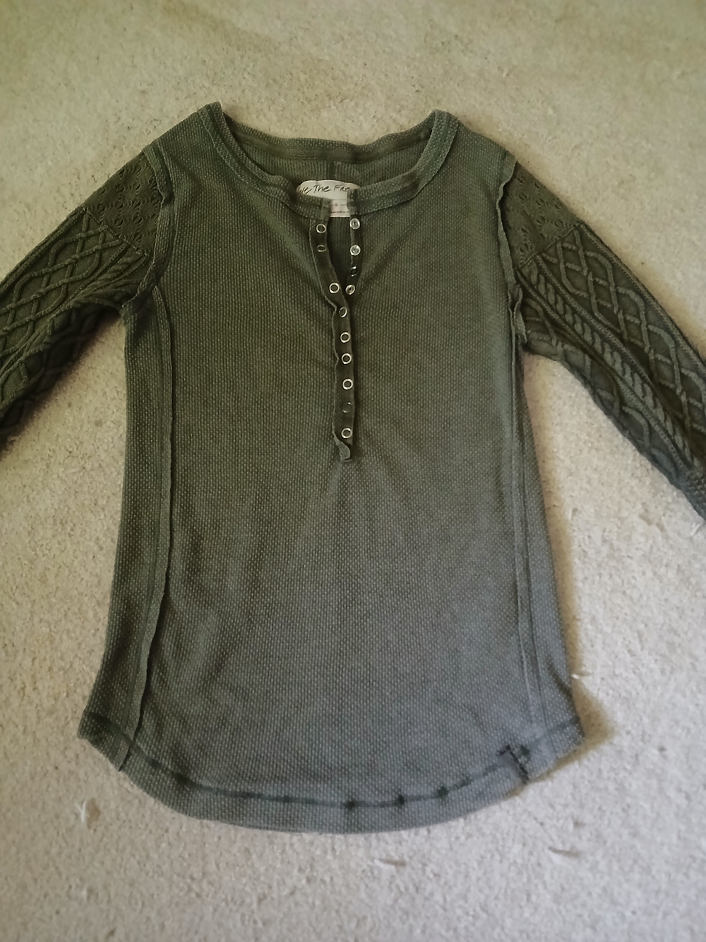 Free People Twisted Cable Cuff Henley Small